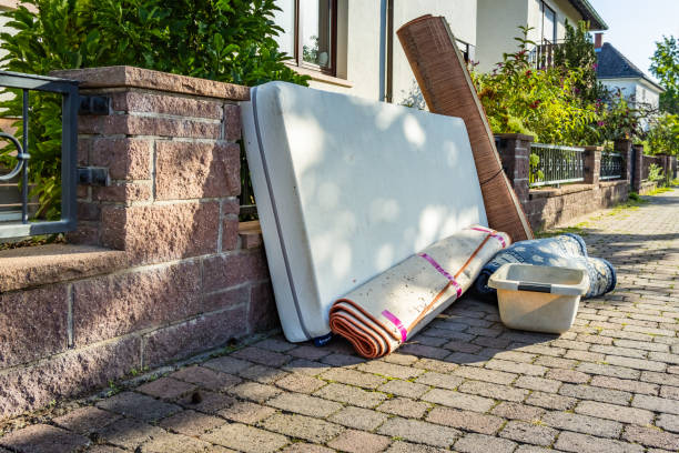 Best Estate Cleanout Services  in Day Valley, CA